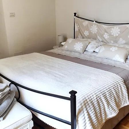 Bed & Breakfast Belle Epoque